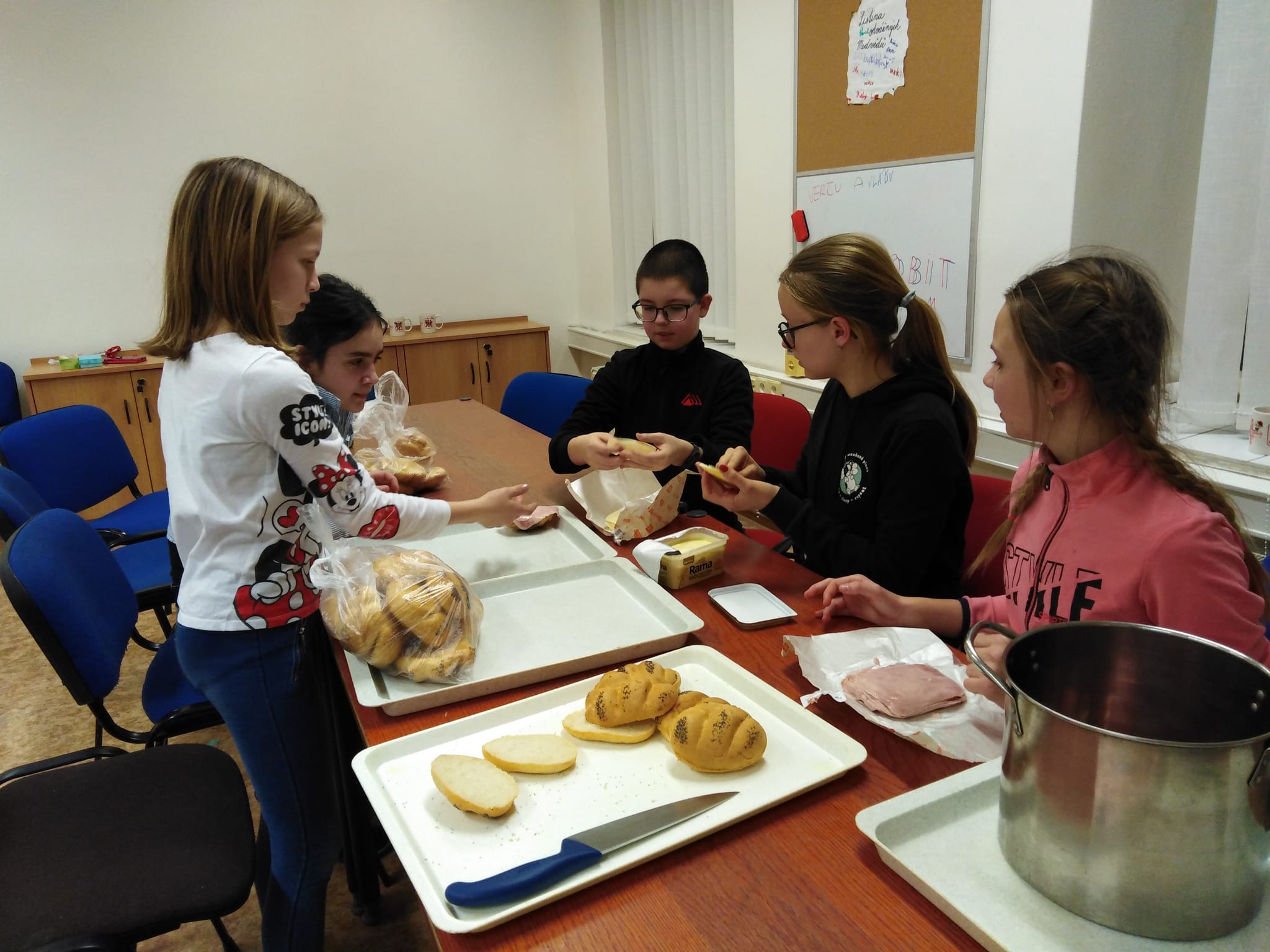 SOVIČKY Spaní v klubovně - březen 2022